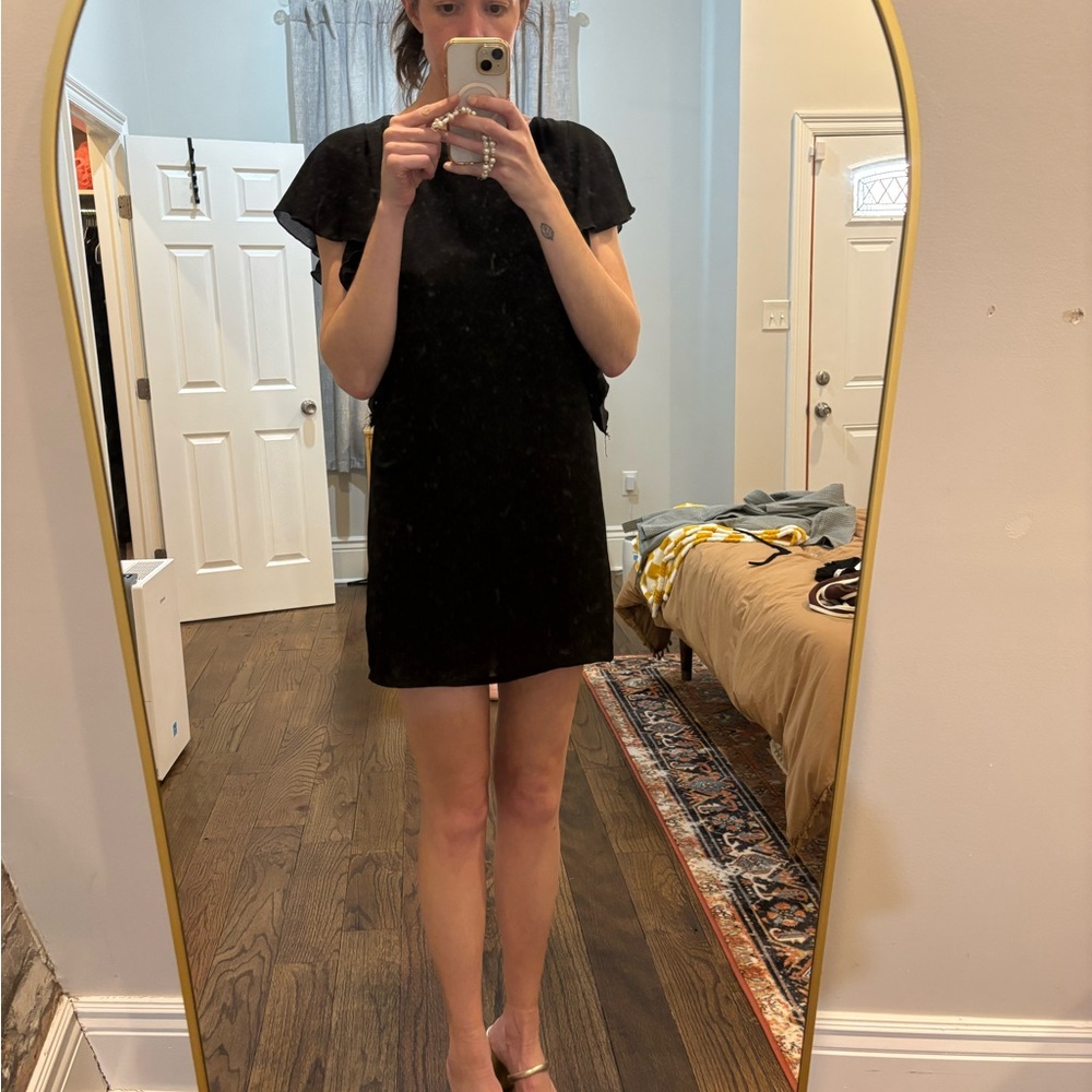 Duo Elegant Black Mini Dress